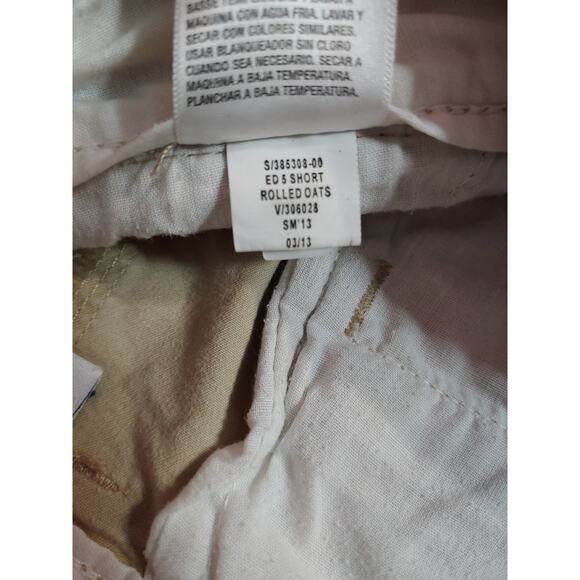 Womens Old Navy Every Day 5" Short Summer 2013 Rolled Oats size 6 - Picture 4 of 4